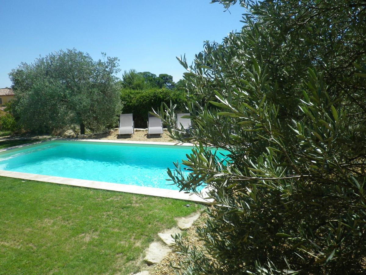 La Mordoree La Motte-d'Aigues Екстериор снимка